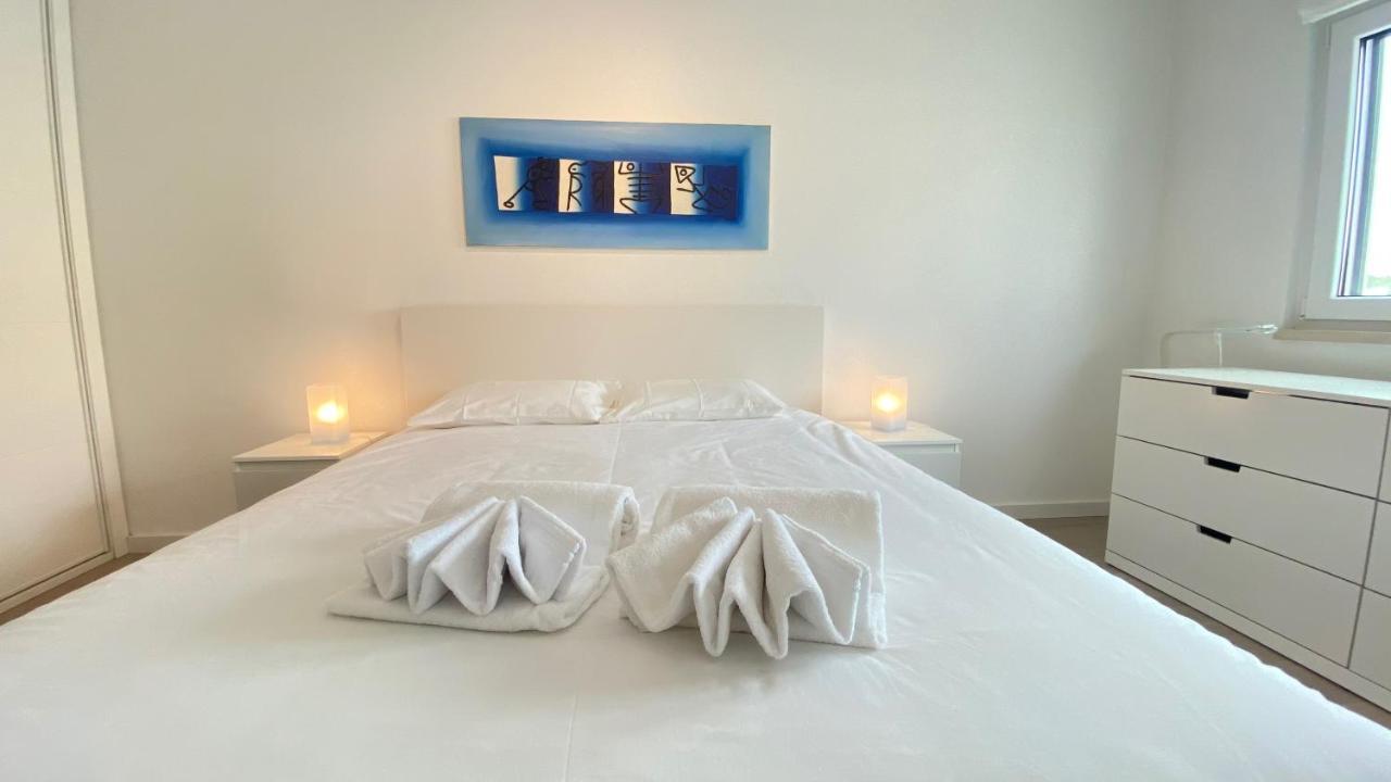 The Sunny Dune - Luxury Apartment W/ Pool & Private Terrace Ferrel  Luaran gambar